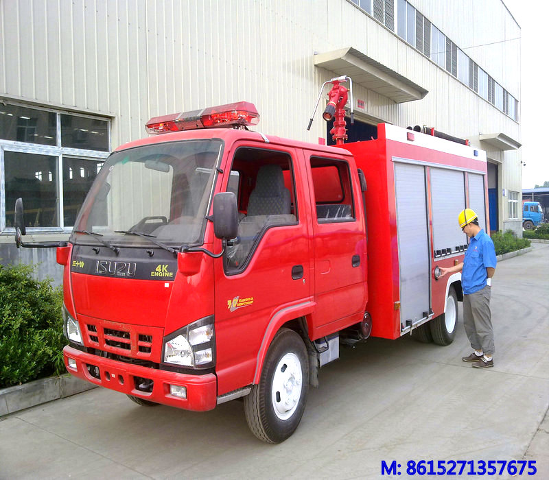 ISUZU 3t Water Tanker/foam Fire Truck