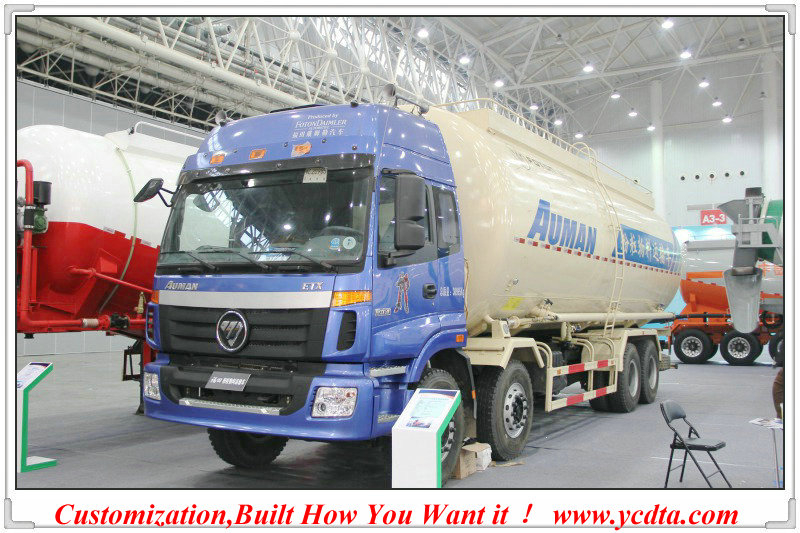 FOTON 8x4 Pneumatic Bulk Tanker Truck 40~47 Cbm