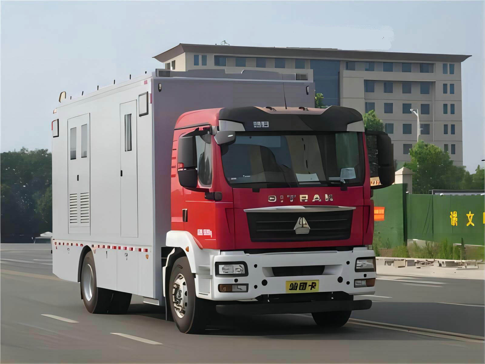 Mobile Water Purification Truck (3)