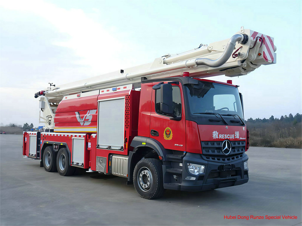 SITRAK 42M Jib Tower Water Foam Fire Fighting Truck JP42