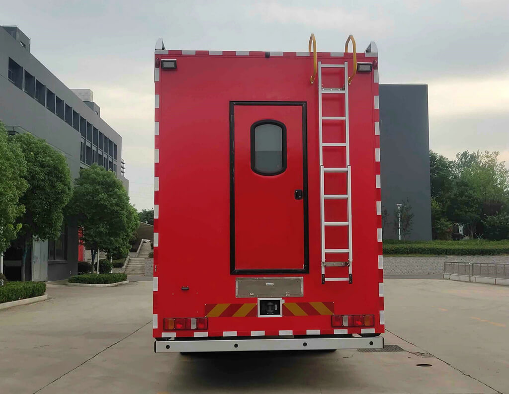 SITRAK Mobile Laundry Truck (11)