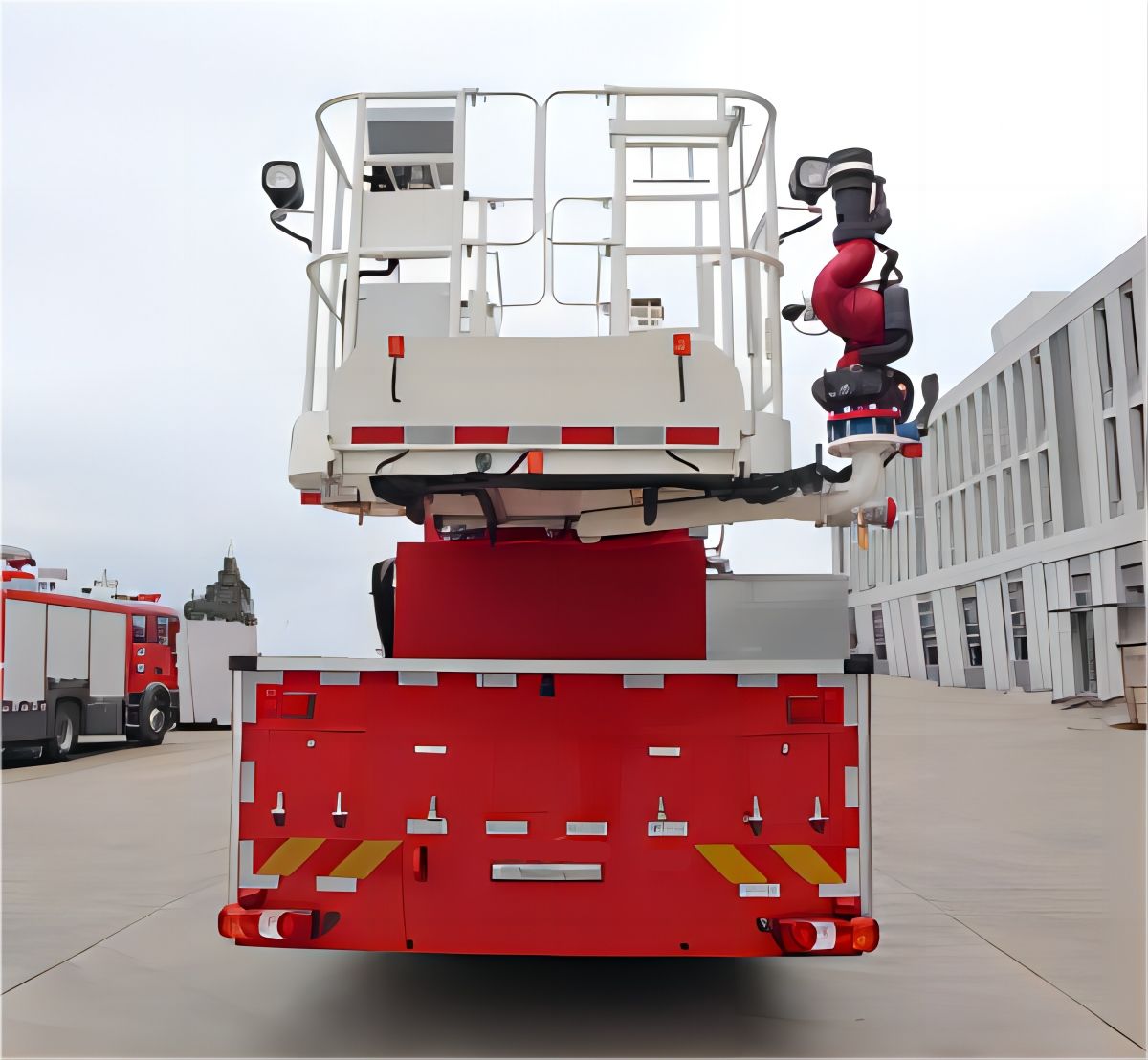 Aerial ladder fire trucks (31)