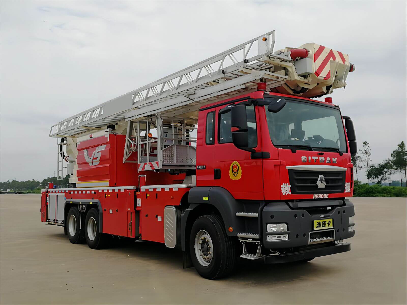 aerial ladder platform fire truck (97)