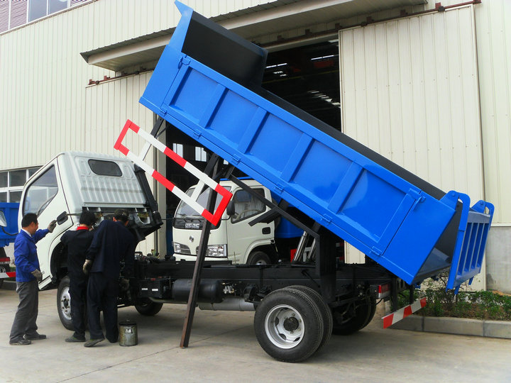 LHD /RHD 5 tonne tipper truck dump Truck