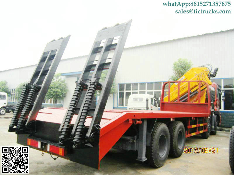DFL 8x4 Flatbed Truck Truck Mounted Crane XCMG 16T.m