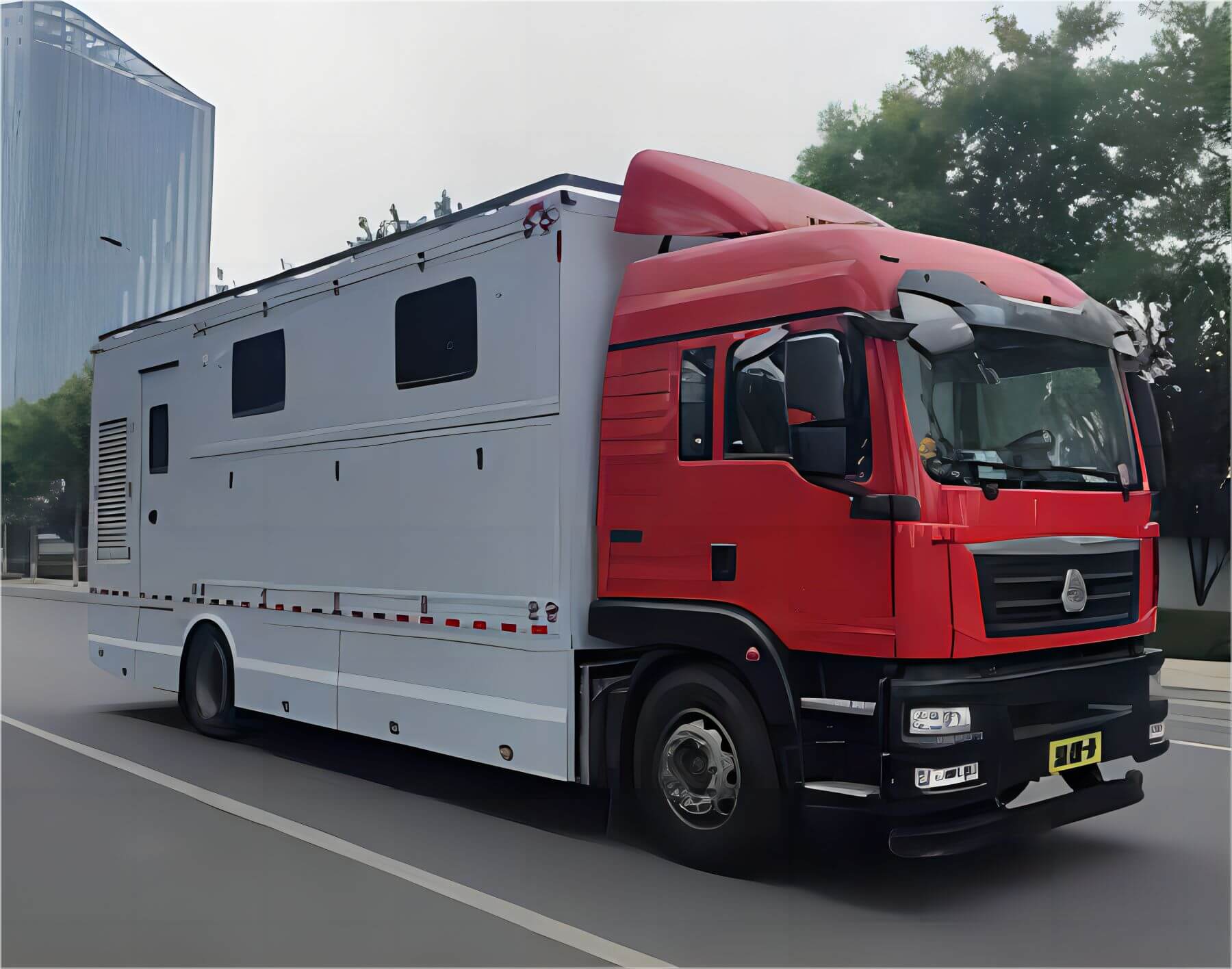 SITRAK Clothes washing truck (1)