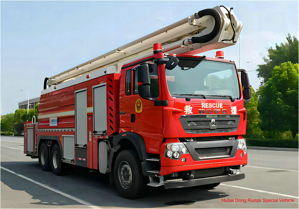 water foam tower fire truck (1)