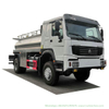 Sinotruck HOWO 4X4 Milk Tanker Truck with Food Grade Stainless Steel Pump (Offroad)