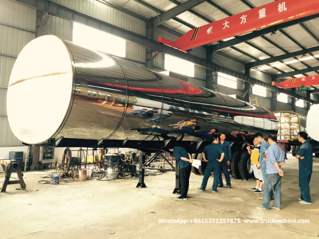 Isolated Tanker Trailer for Carrying Asphalt in Hot Emulsion Molten Sulfur (3 BPW Axles)