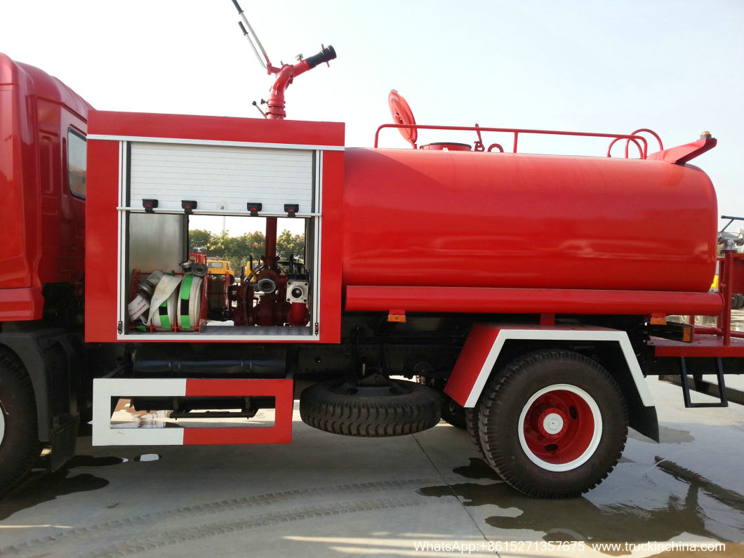 JAC 6 Wheels Drive 6 Ton Water Tanker Mounted with with Fire Water Pump and Fire Monitor Water Cannon Spray 50m