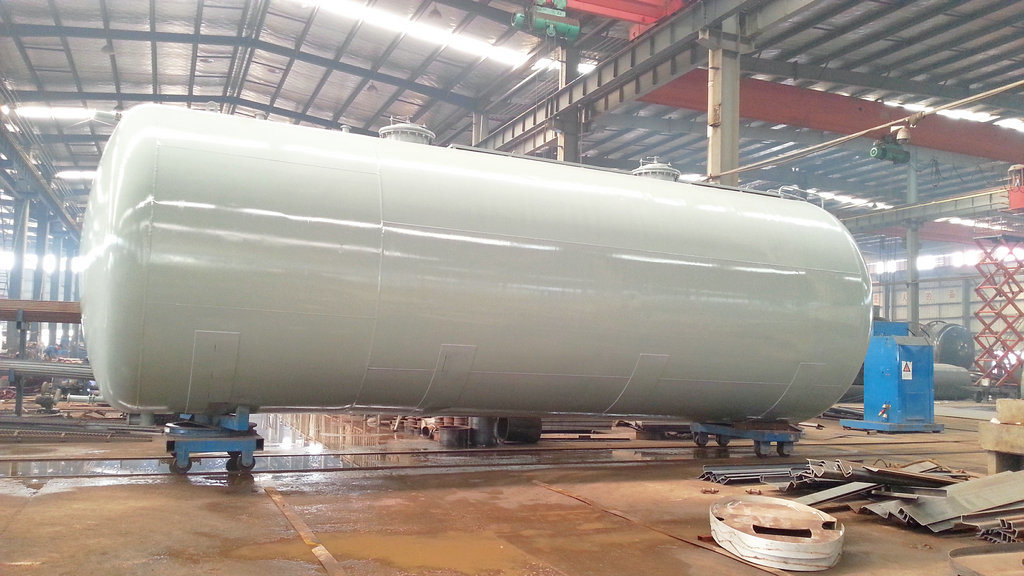 Horizontal Fuel Storage Tank for Petroleum Oil, Gasoline, Petrol, Diesel Steel Q235 or Q345. Q245. R20 Thinckness 5.6.8mm - 10.12mm Custermizing 1-100cbm