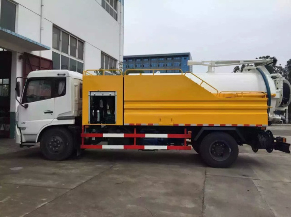 High Pressure Jetting Combined Sewer VAC Tanker Truck 6cbm Vacuum Sewage Tank, 4cbm Jetting Water Tank