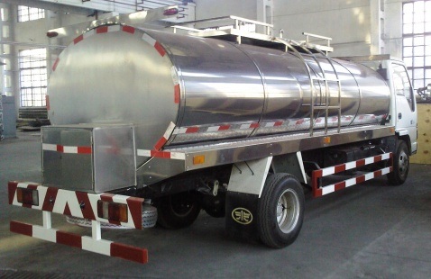 I. S. U. Z. U Stainless Steel Milk Tankers 600p- 4000liters 700p- 8000liters