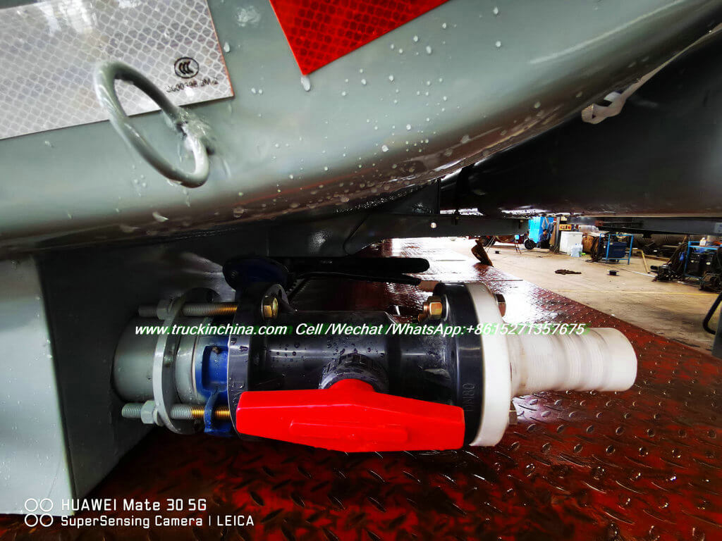 Steel Lined PE Tank body for acid tanker truck lorry (86)_1