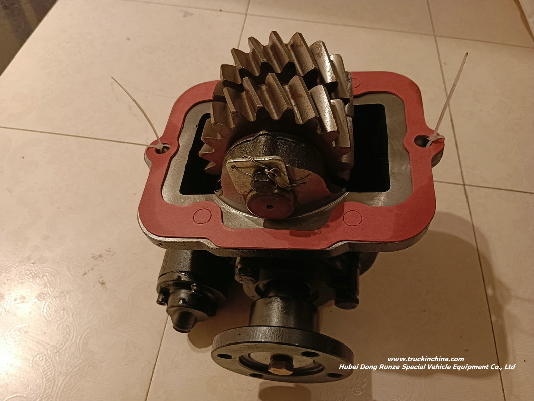 PTO power takeoff For DC7J120T Gearbox (86)