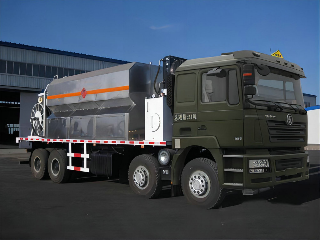 ammonium nitrate emulsion ANFO charging truck