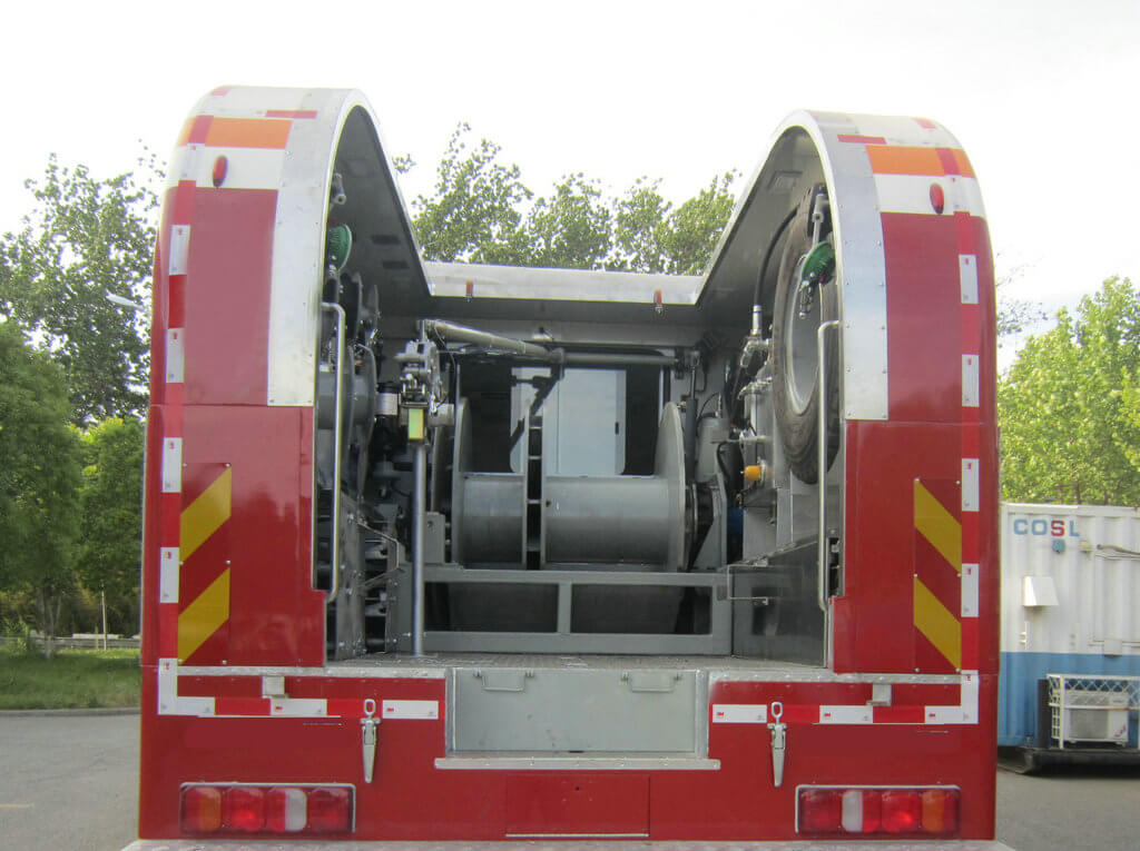 Sinotruck HOWO Logging trucks (5)