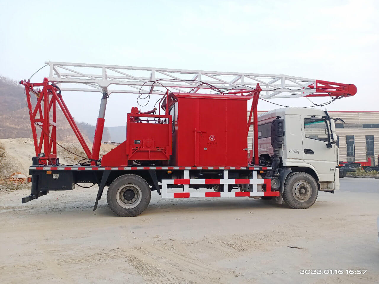 shacman Oil Drill Truck Mobile Drill Rigs Images (7)