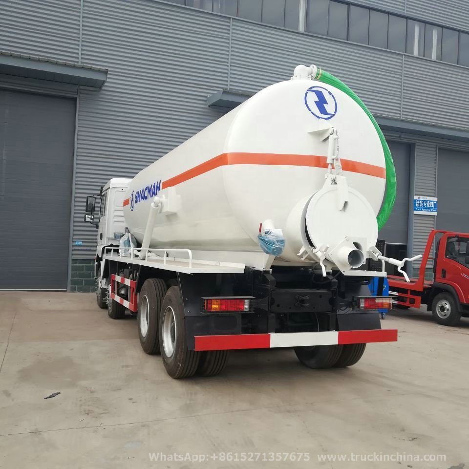 Shacman 8X4 Sewage Suction Tanker Truck (20cbm Vacuum Tank, Septic Tank)