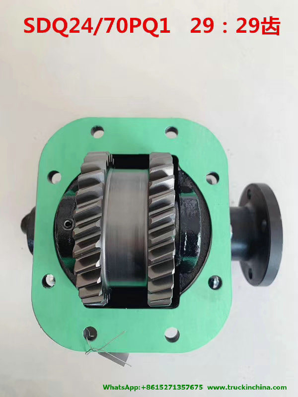 Dongfeng Truck Part Pto Sdq24/69 Sdq24/71, Sdq24/70, Sdq24/69-1 for Water / Fuel Tanker Truck (Gearbox Power Take-off Transmission)