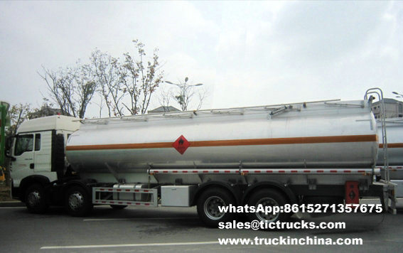Sinotruck HOWO Aluminum Alloy Fuel Tanker (8X4 Mobile Jet Oil Refueling Bowser Truck 30cbm Diesel Delivery Refueling Truck 12wheels)