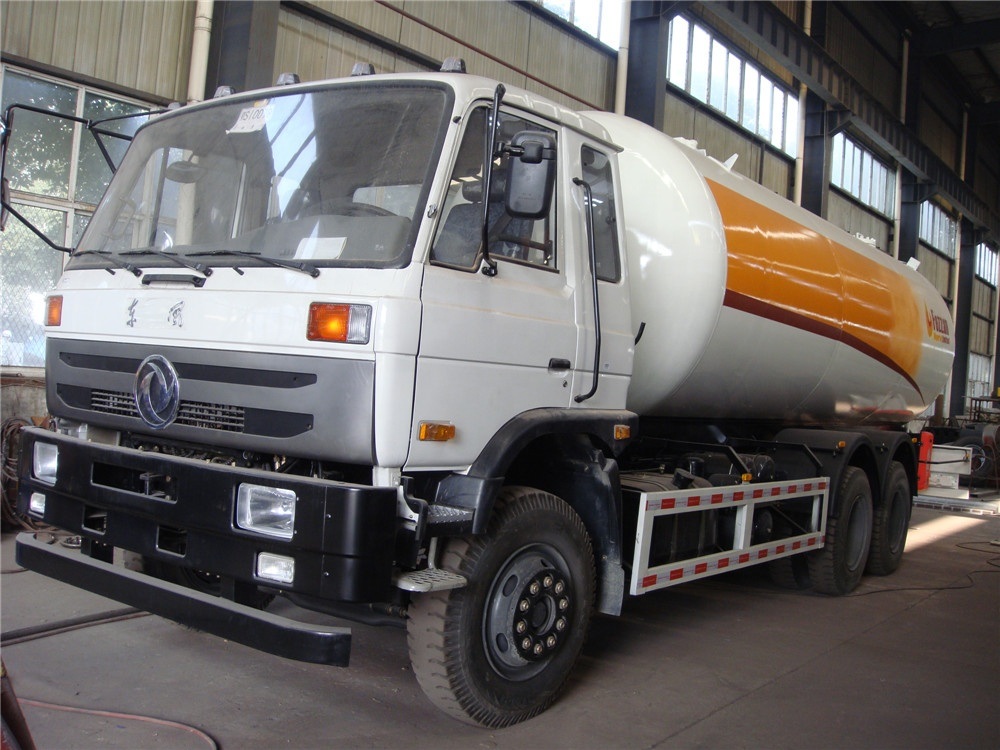 Dong Run LPG Bobtail Truck 20, 000liters Bulk Cooking Gas 10 Wheels Drive