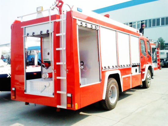 Double Cabin Isuzu 8t Ftr Fire Fighting Truck Factory Slae