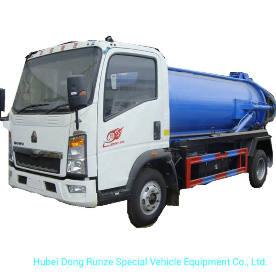 Small HOWO Septic Tank Truck 4000 Liters for Cesspool Emptier