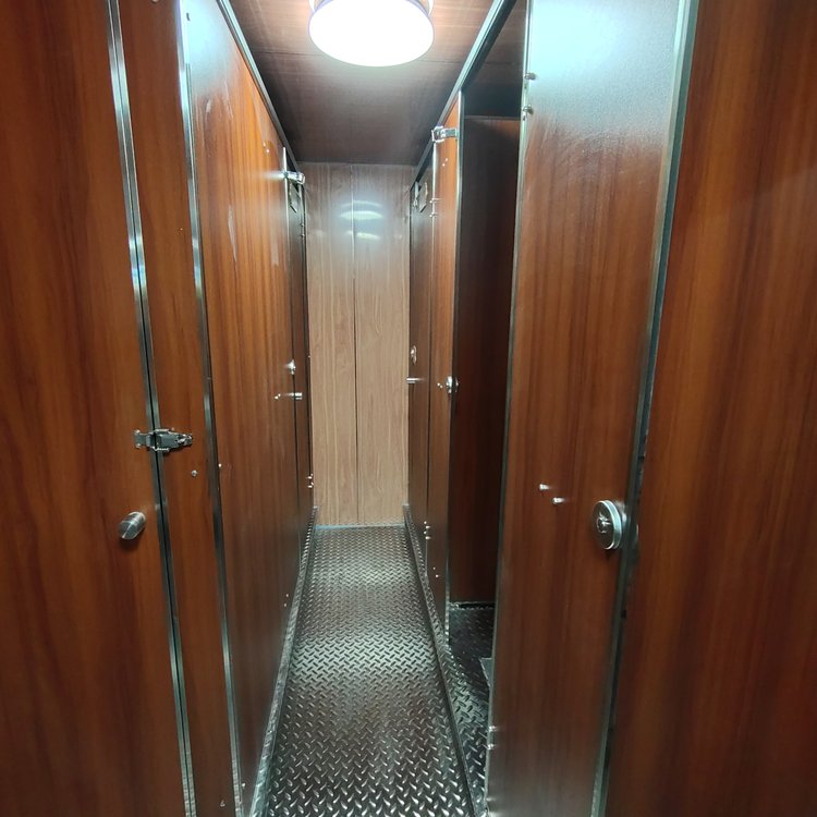 DRZ5080xcs Mobile Toilet Restroom Trucks (13)