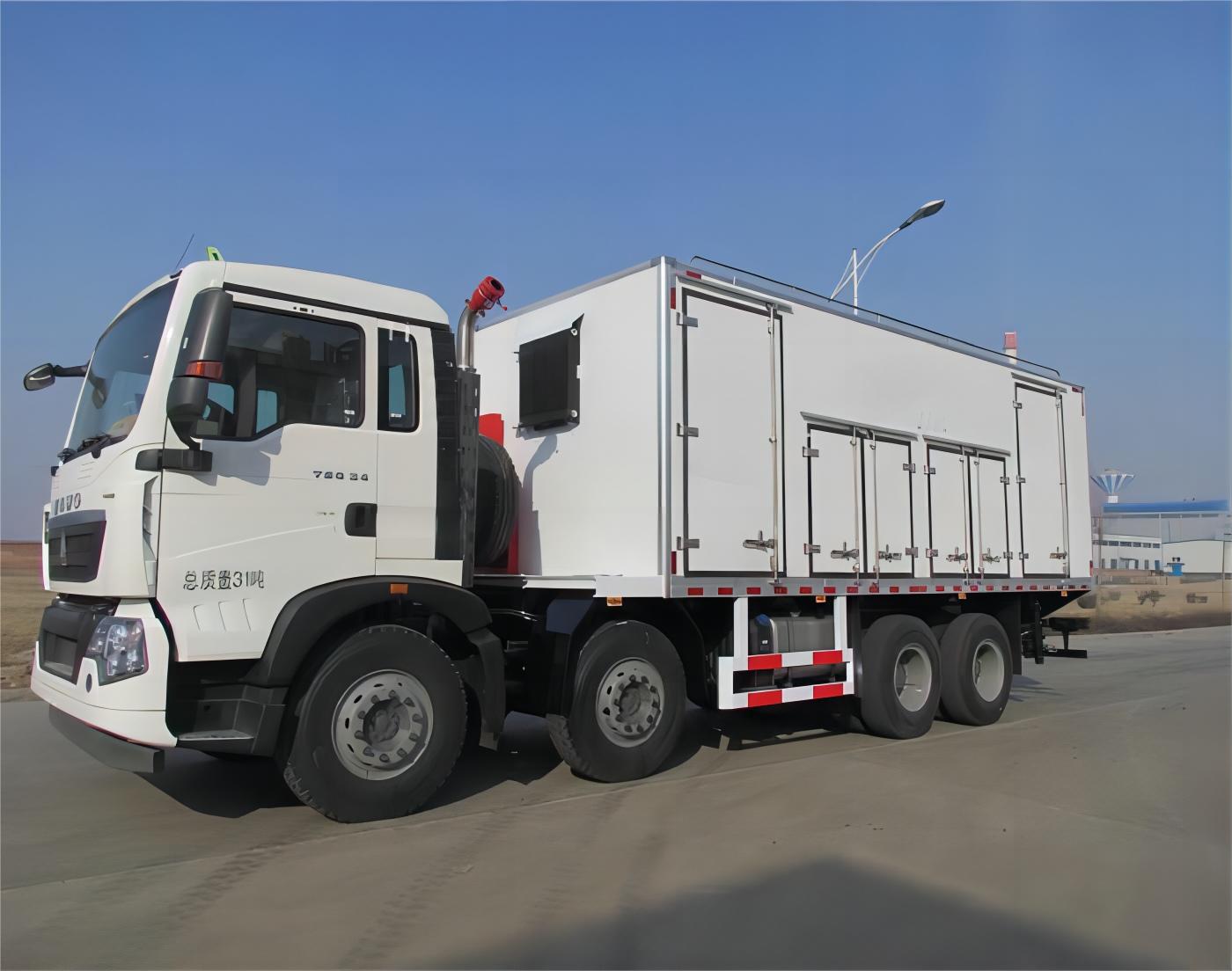BCRH-15 ANFO Mixed Emulsion Explosive Truck for Mines Blasting (8)