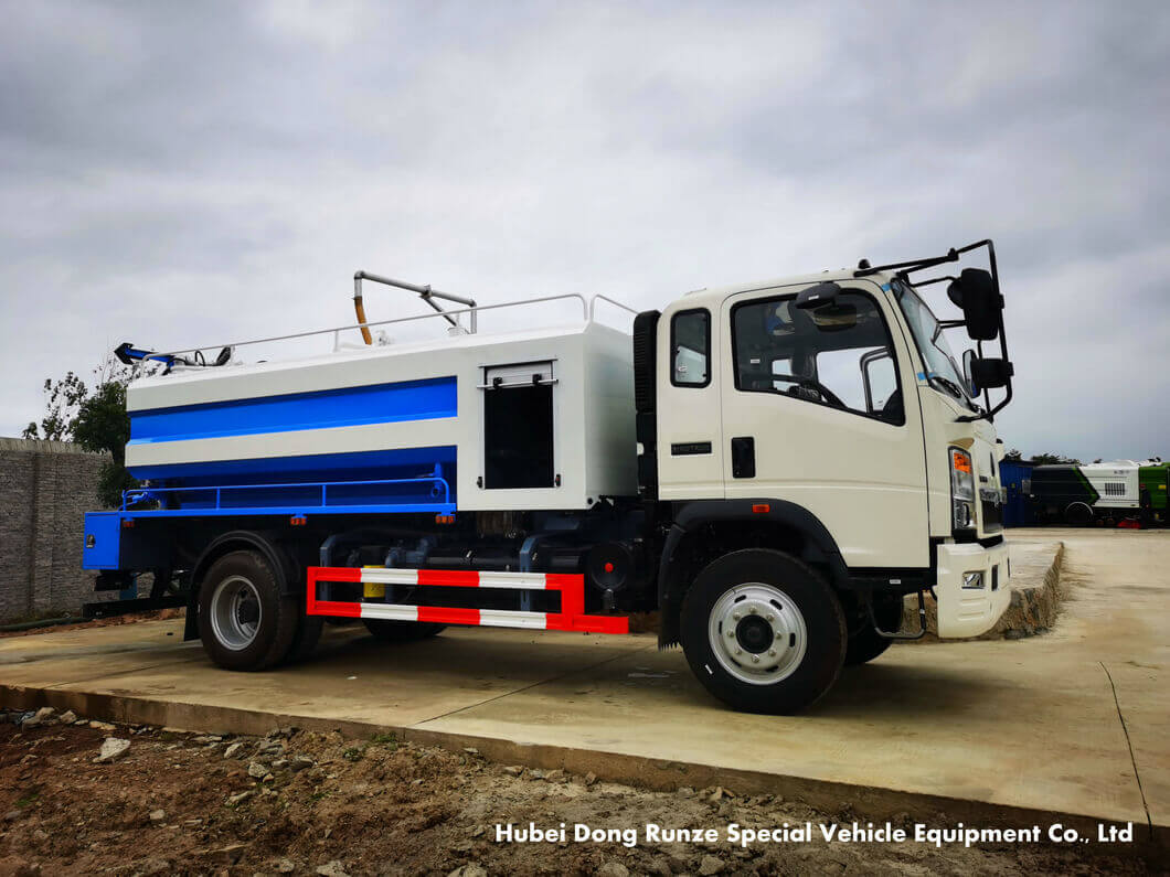 HOWO Vacuum sewer jetting Tanker trucks_0012