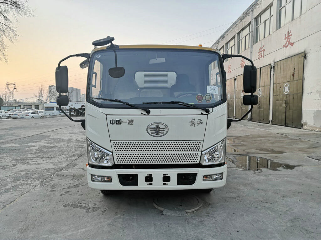 FAW Truck Mounted Aircraft Oxygen Charging Units (3)_1
