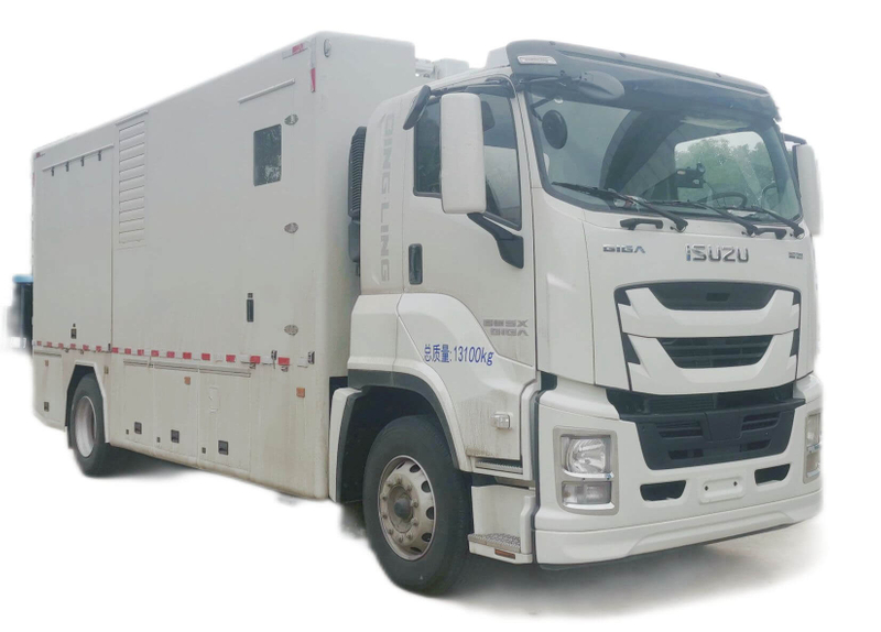 ISUZU 6 Wheels GIGA 200KW Emergency Power Supply Vehicle