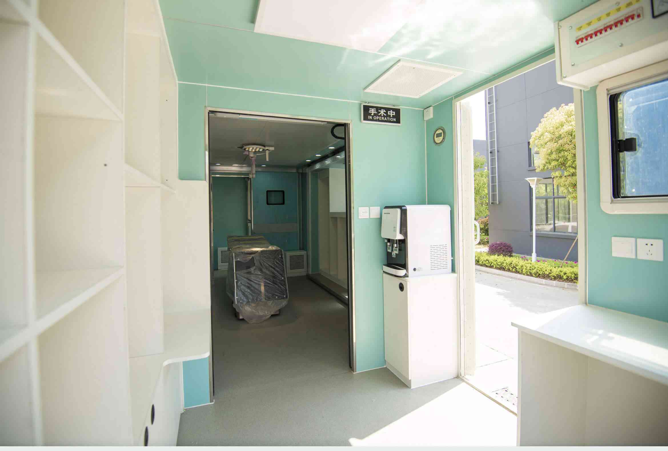 Mobile surgical units truck (7)