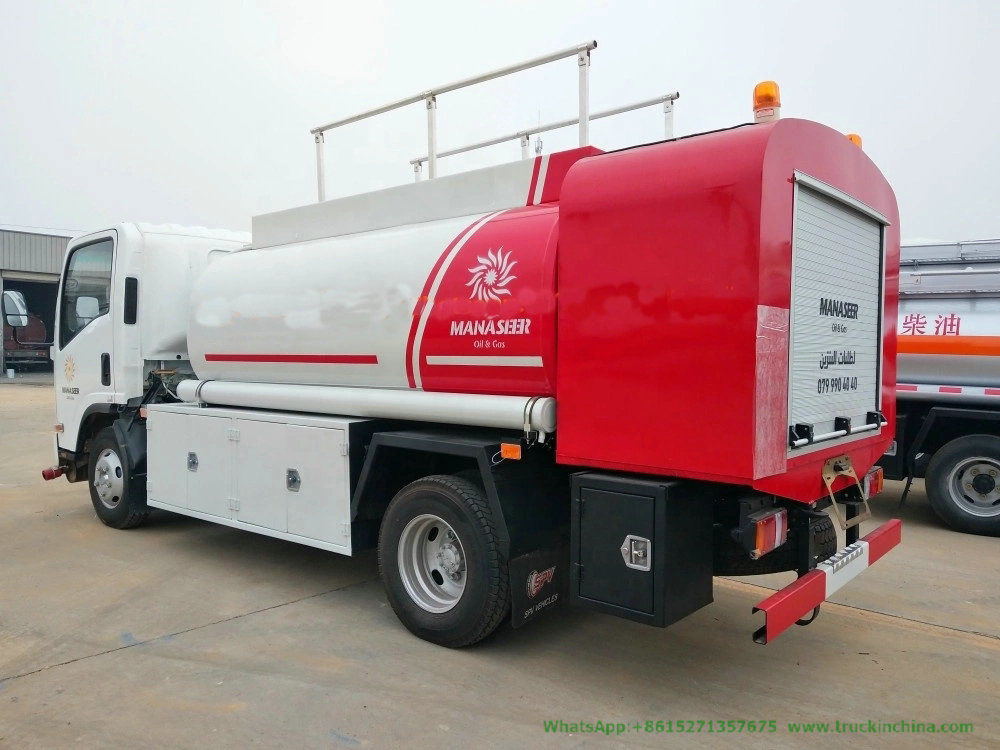 Isuzu Fuel Oil Bowser Tanker (Carbon Steel Stainless Steel Gasoline Tank Truck with Flow Meter 1000 Gallon)