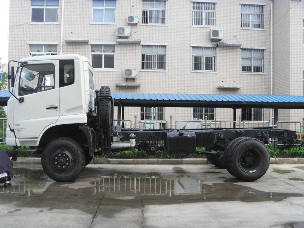 off Road Mobile Workshop Truck Dongfeng Kingrun 4X4 (Awd Mobile Maintenance Vehicle Mounted With Maintenance Tools LHD, RHD)