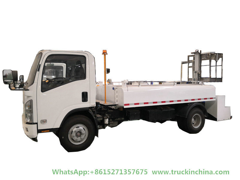 Aircraft Lavatory and Water Trucks (Industrial Man Lifts Water Tank Volume 3000L -5000L)
