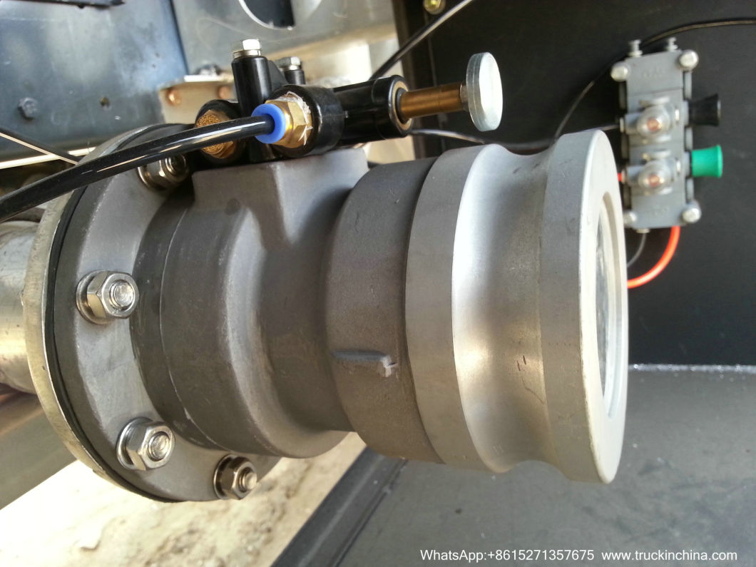 C&C Aluminum Alloy Fuel Tanker Cimc Truck (U Platform 8X4 Oil Diesel Carrying truck)