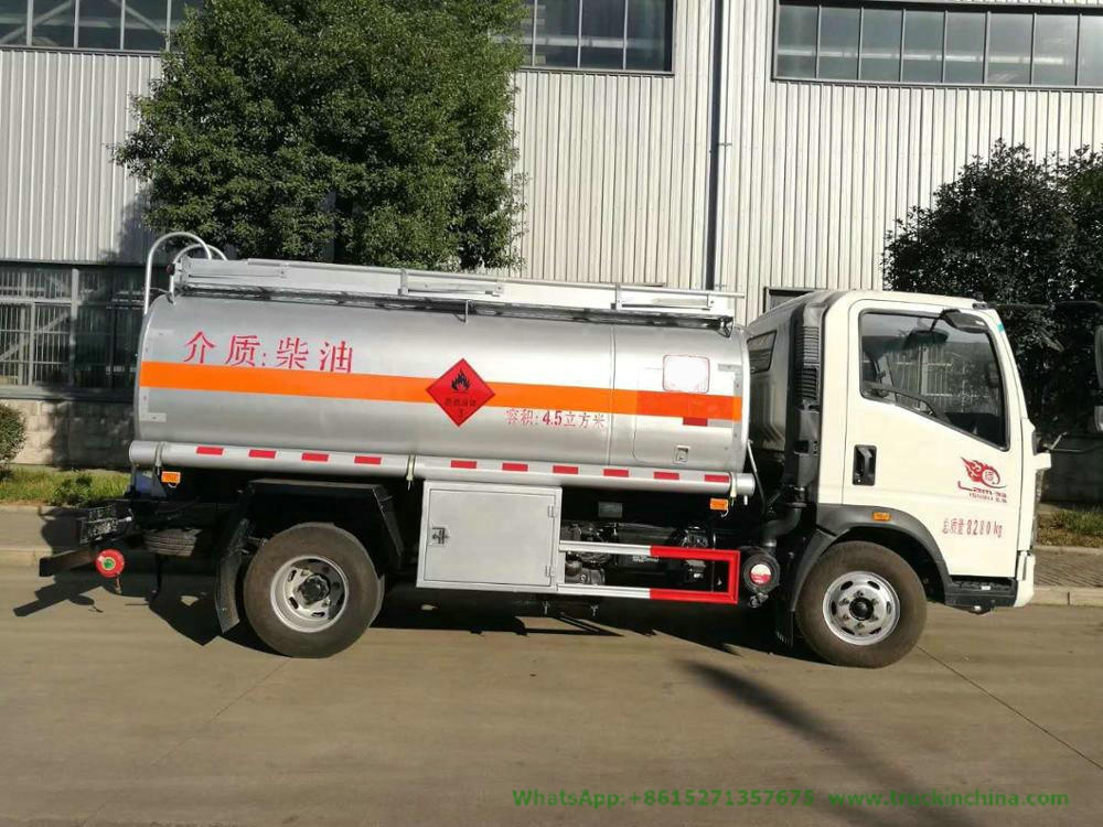 JAC 4m3 Mini Fuel Delivery Truck (1000 Gallon Small Fuel Tanker Truck)