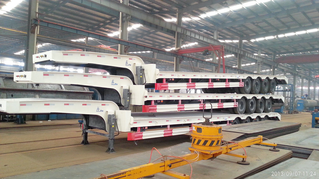 4 Axles Heavy Duty Lowboy (Low Bed) Trailer (Flatbed 11M -16M) 100ton