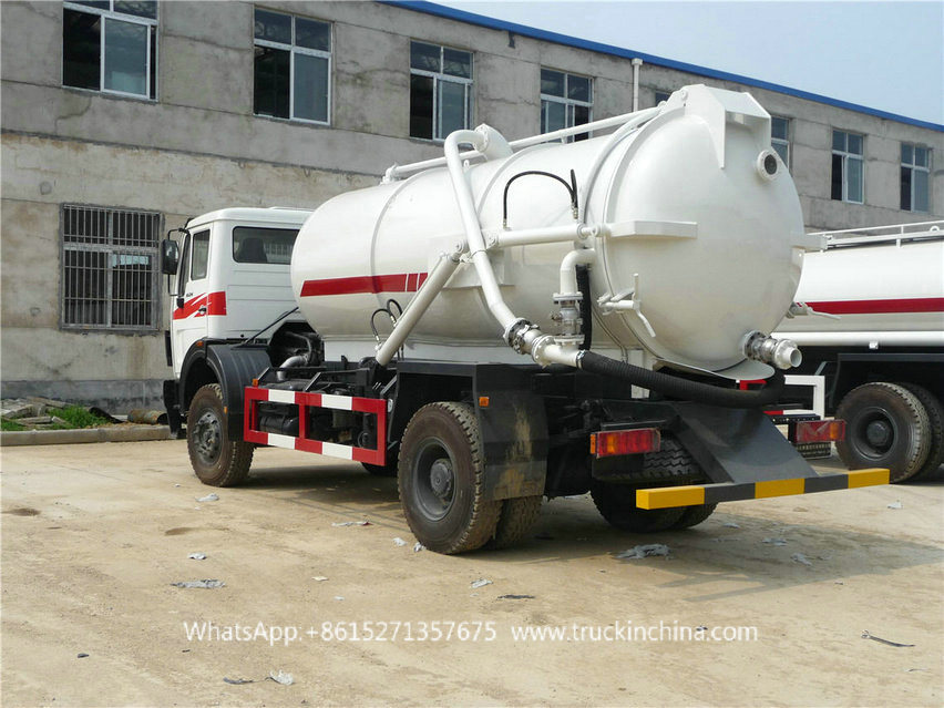 Beiben 4X4 off Road Vacuum Tanker Truck Sewage Pump Tanker