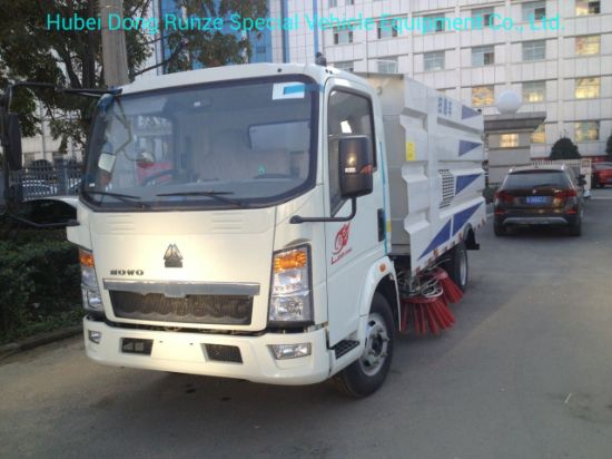 HOWO Road Vacuum Road Sweeper 4cbm Garbage 1 Cbm Water Stainless Steel 4X2 -Rhd. LHD 5