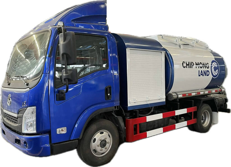  DFLZ Chenglong 5KL Aluminum Alloy Tank Aircraft Refueller