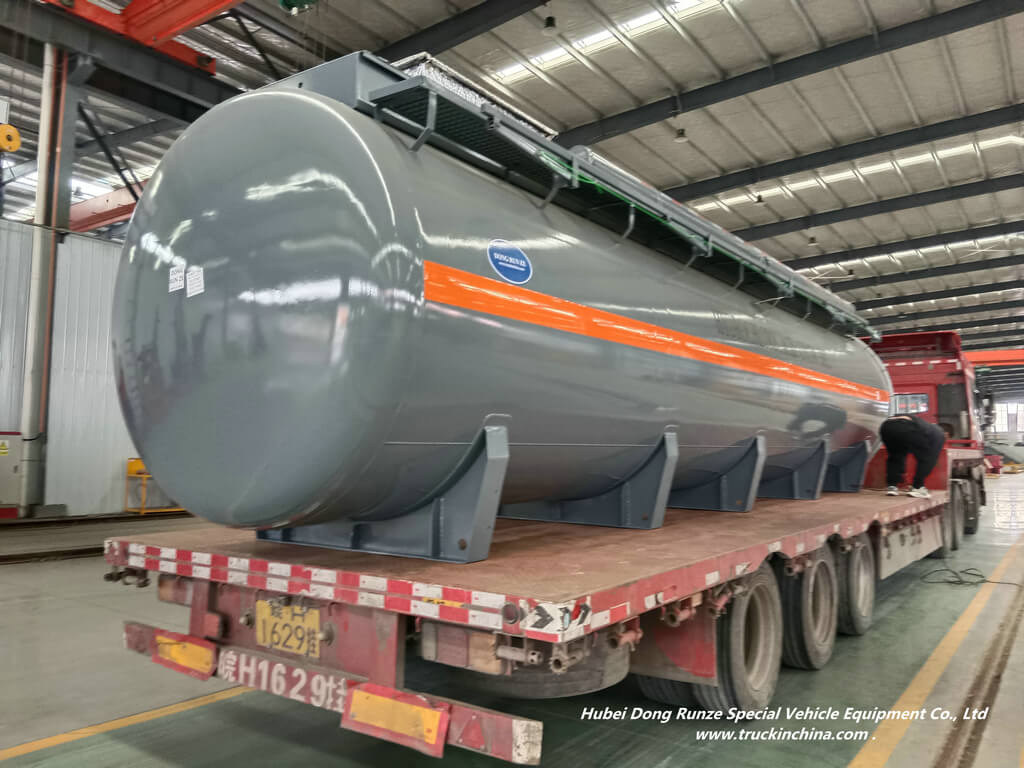 Polyethylene Lined Steel Tanks for HCL Acid storage transport (1)