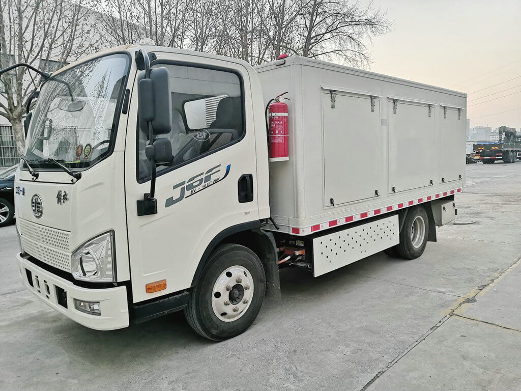 FAW Truck Mounted Aircraft Oxygen Charging Units (5)_1