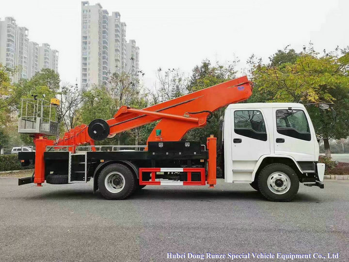 ISUZU Aerial Platform bucket Truck for manlift (11)