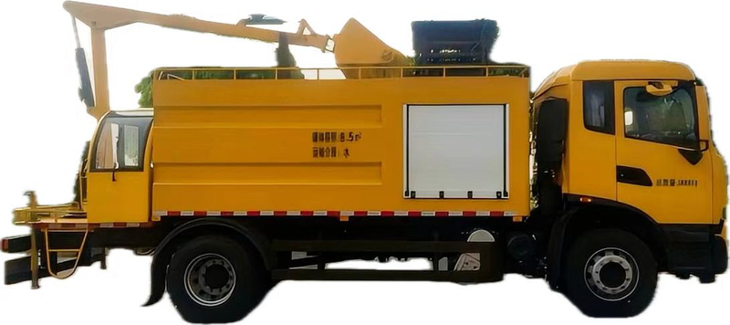 Dongfeng Guardrail Tunnel Wall Cleaning Truck (8.5 M3 Water Tank)