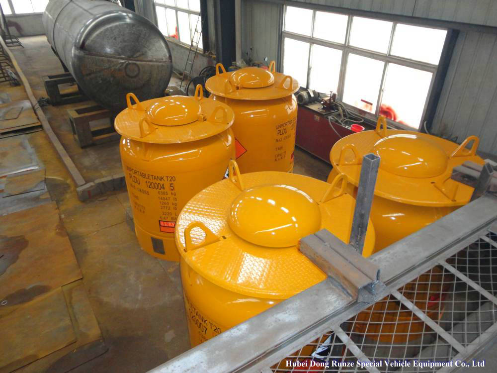 SPT un1838 titanium tetrachloride T20 portable tank (2)