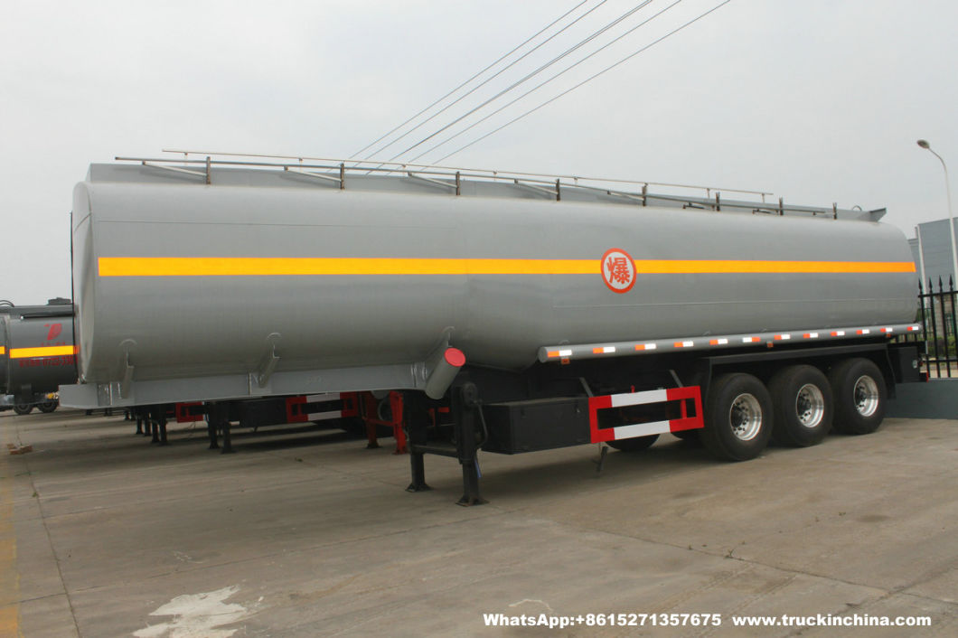 60t Tank Semi Trailer for Transport Fuel, Diesel, Oil with Heat Insulation (60000L -70000L Road Tanker)