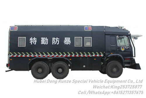 HOWO 6X6 Anti Riot Water Cannon Truck (Police Water Cannon Truck)